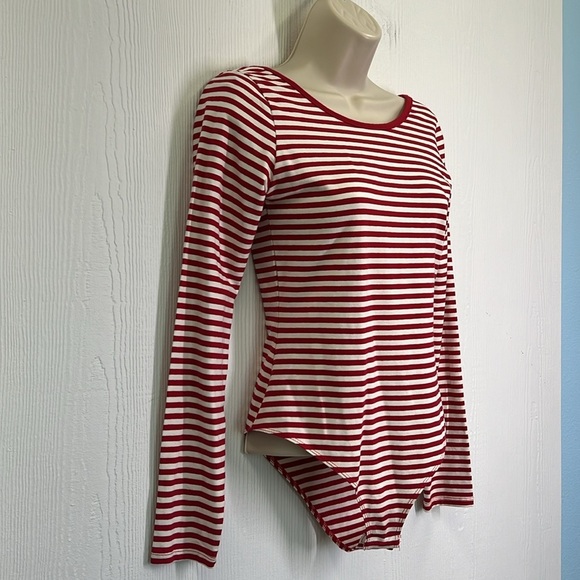 H&M - Red And White Stripe Low Criss Cross Back Long Sleeve Bodysuit Size Small - Picture 4 of 10